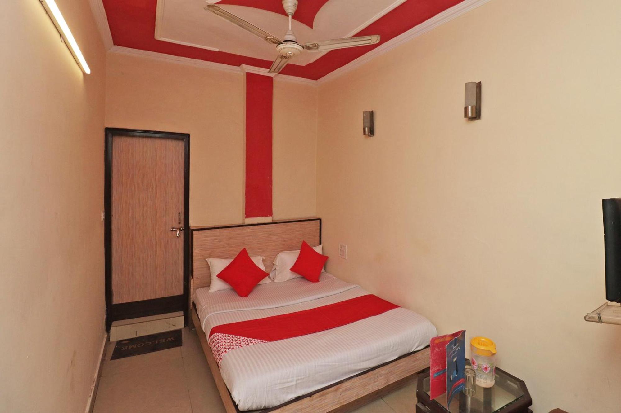 Hotel O Parkash Dx New Delhi Exterior photo